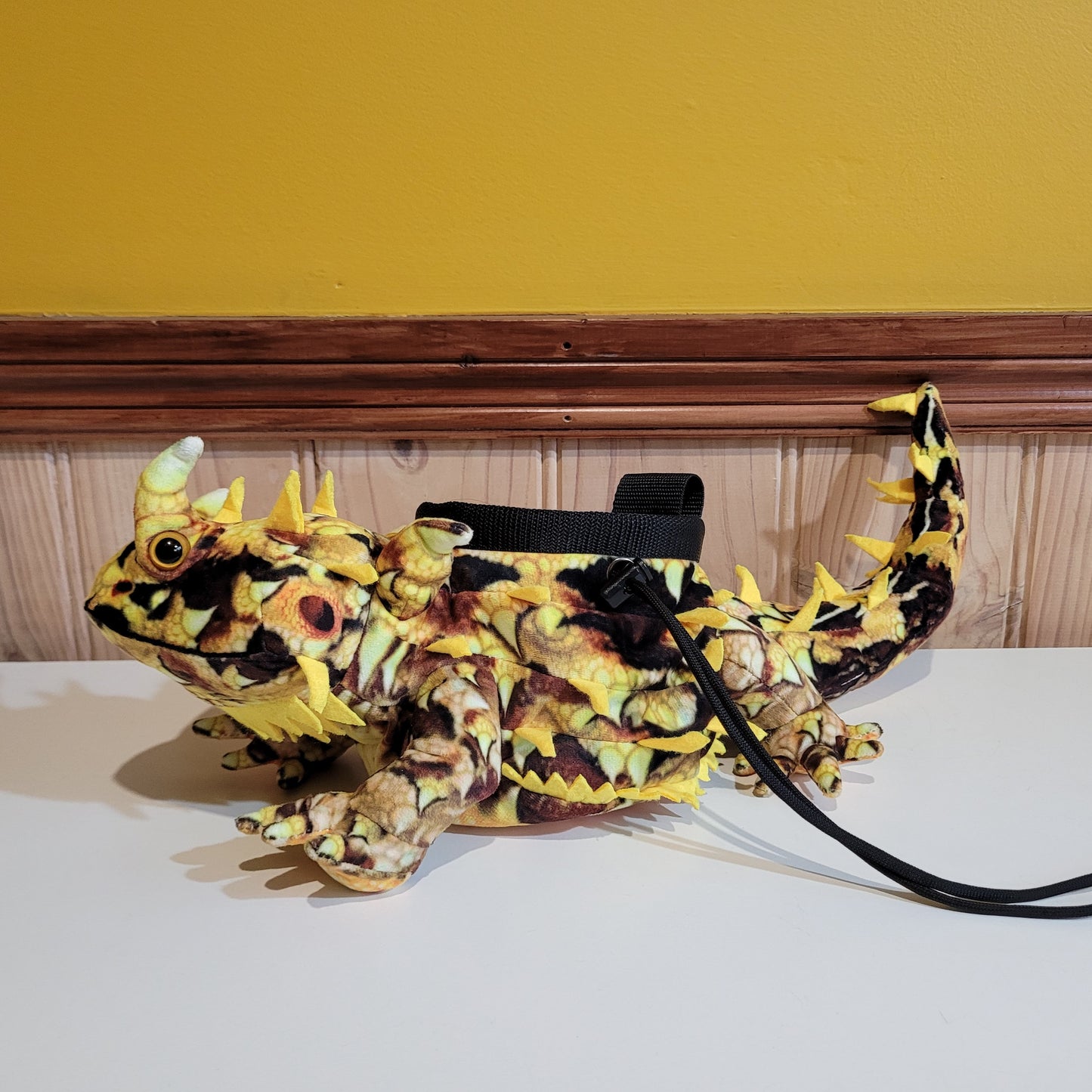 Thorny Devil Lizard Rock Climbing Chalk Bag