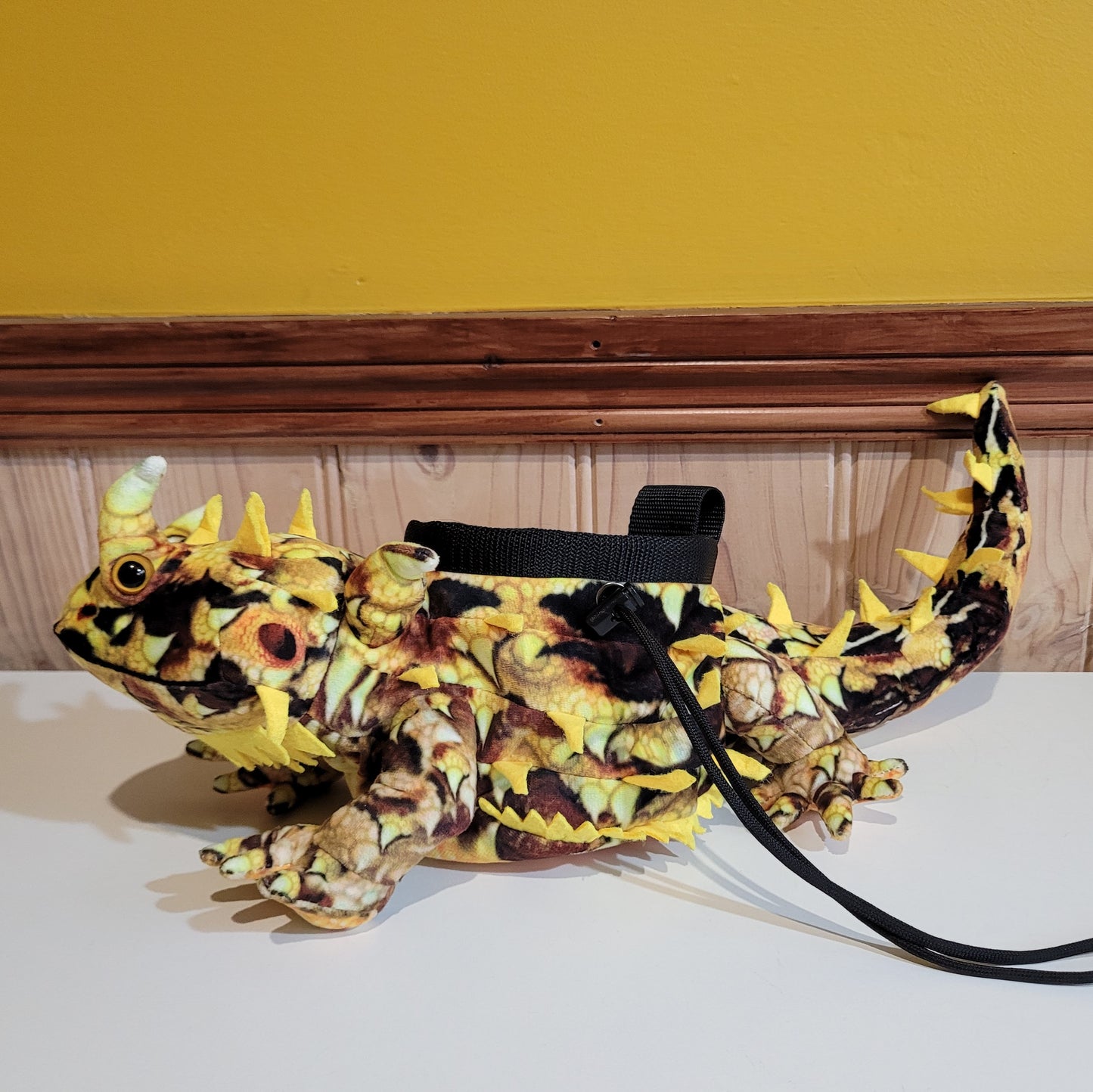 Thorny Devil Lizard Rock Climbing Chalk Bag