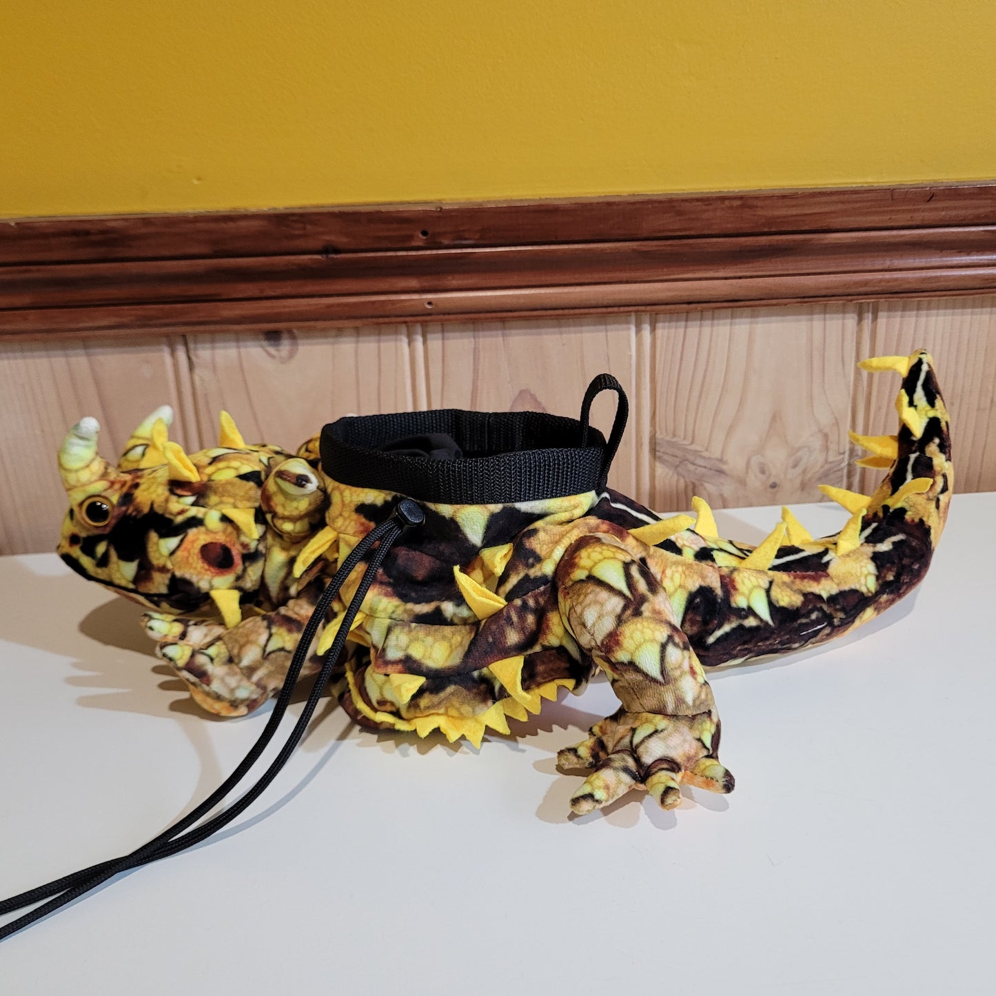Thorny Devil Lizard Rock Climbing Chalk Bag