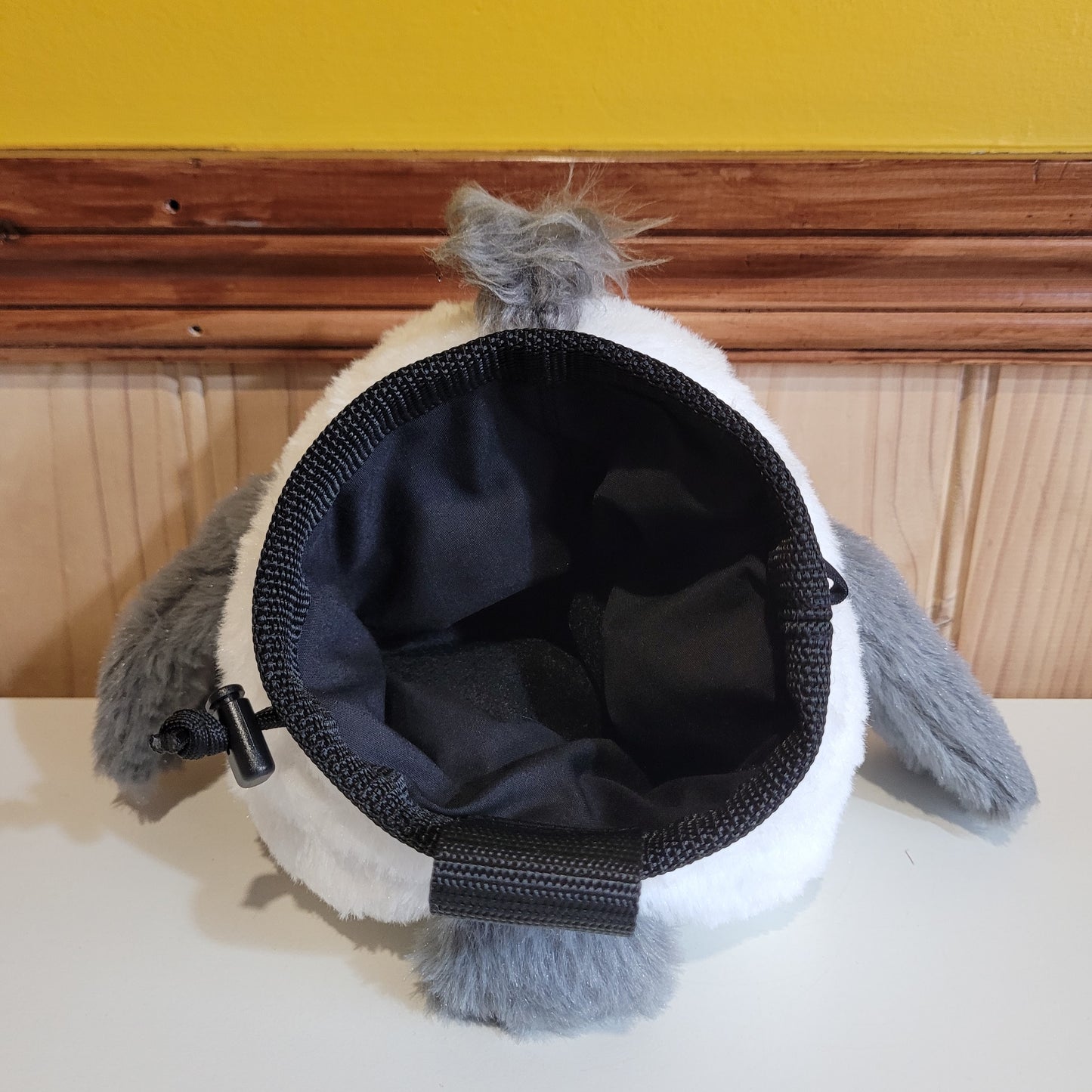 Seagull Chalk Bag – Funny Plush Animal Climbing Chalk Bag | Unique Seabird Bouldering Gear | Optional Waist Belt & Chalk Brush