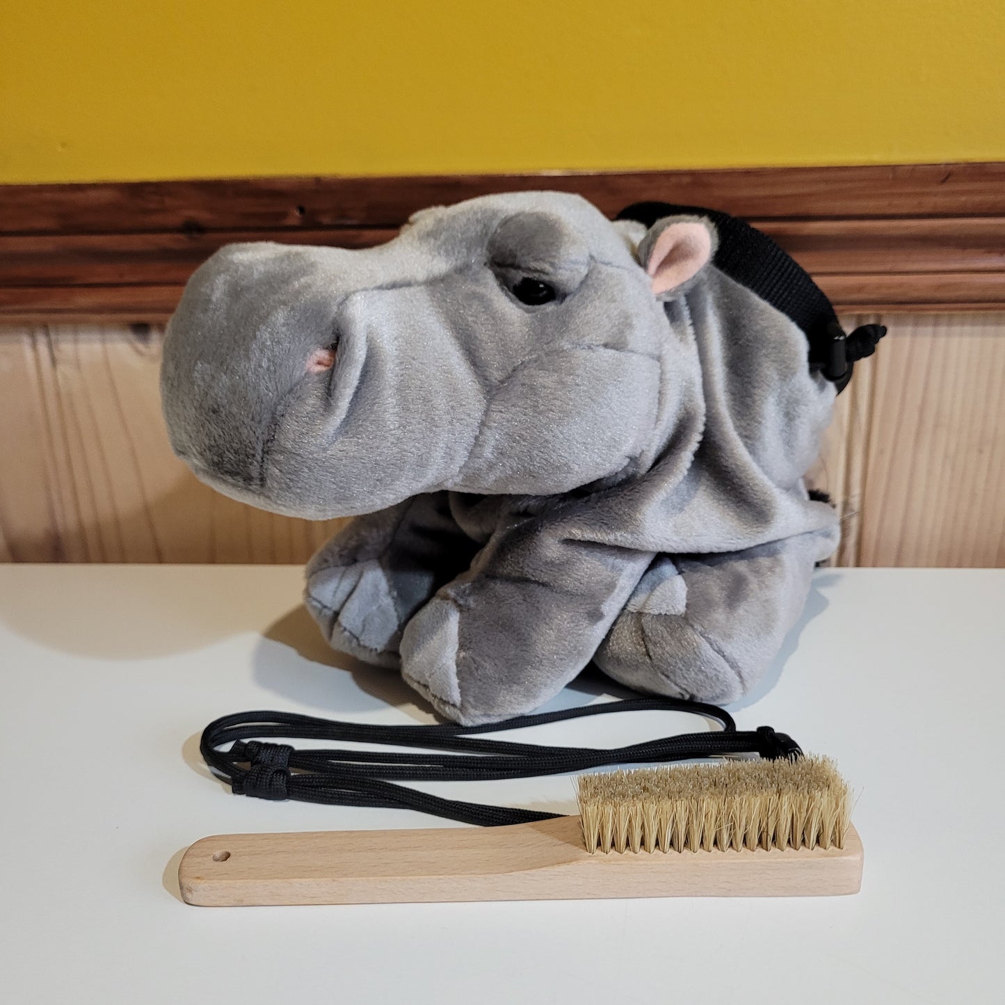 Hippo Chalk Bag – Plush Animal Climbing Bag with Drawstring Closure – Optional Belt & Chalk Brush