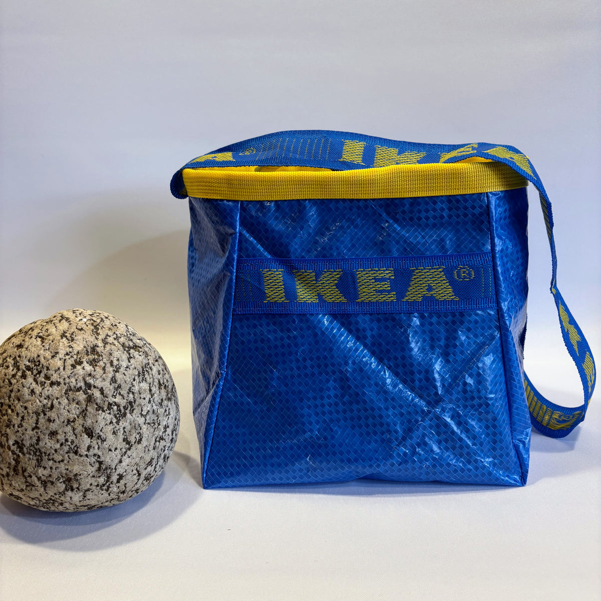 Bouldering Chalk Bucket - Recycled Ikea Bag