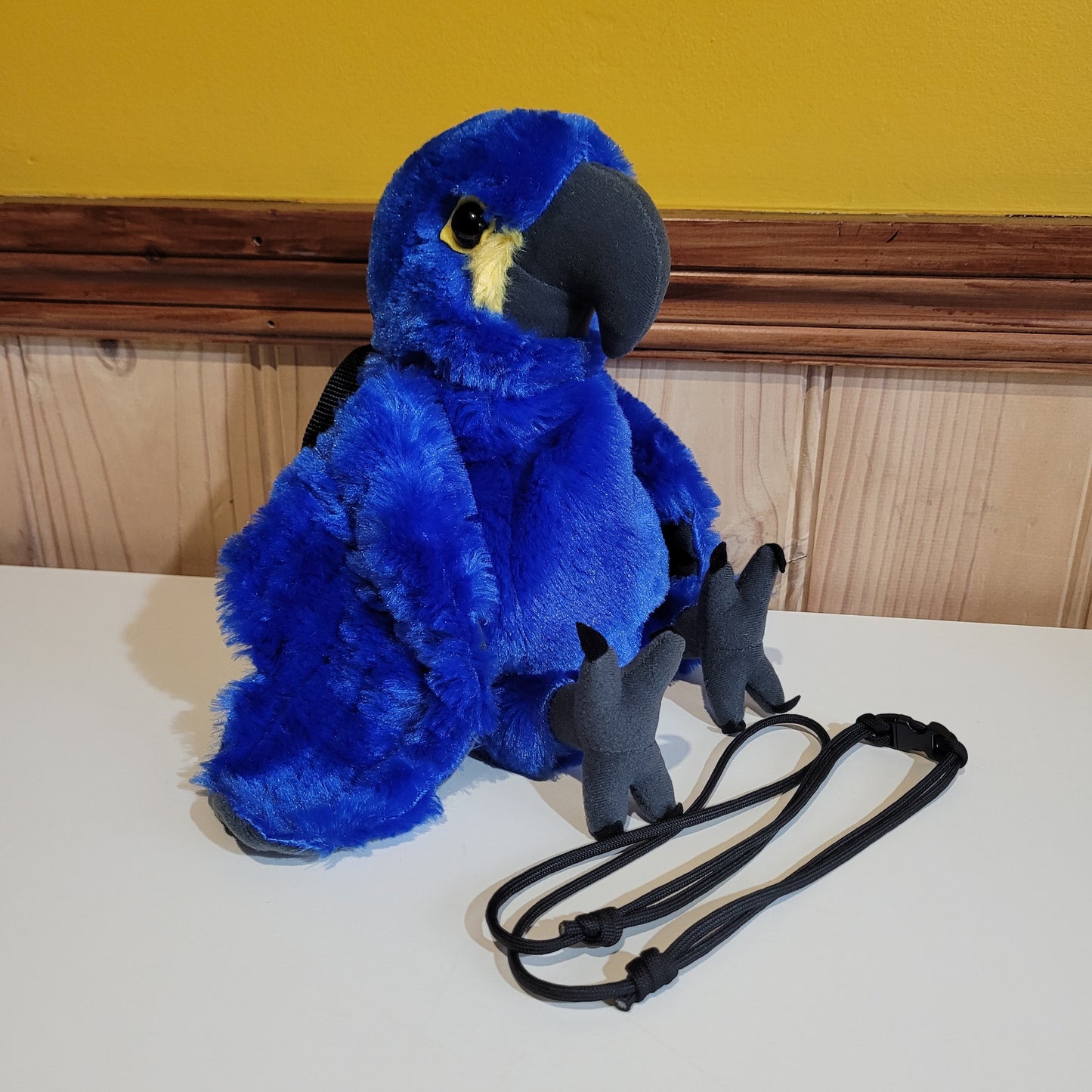 Hyacinth Macaw Rock Climbing Chalk Bag