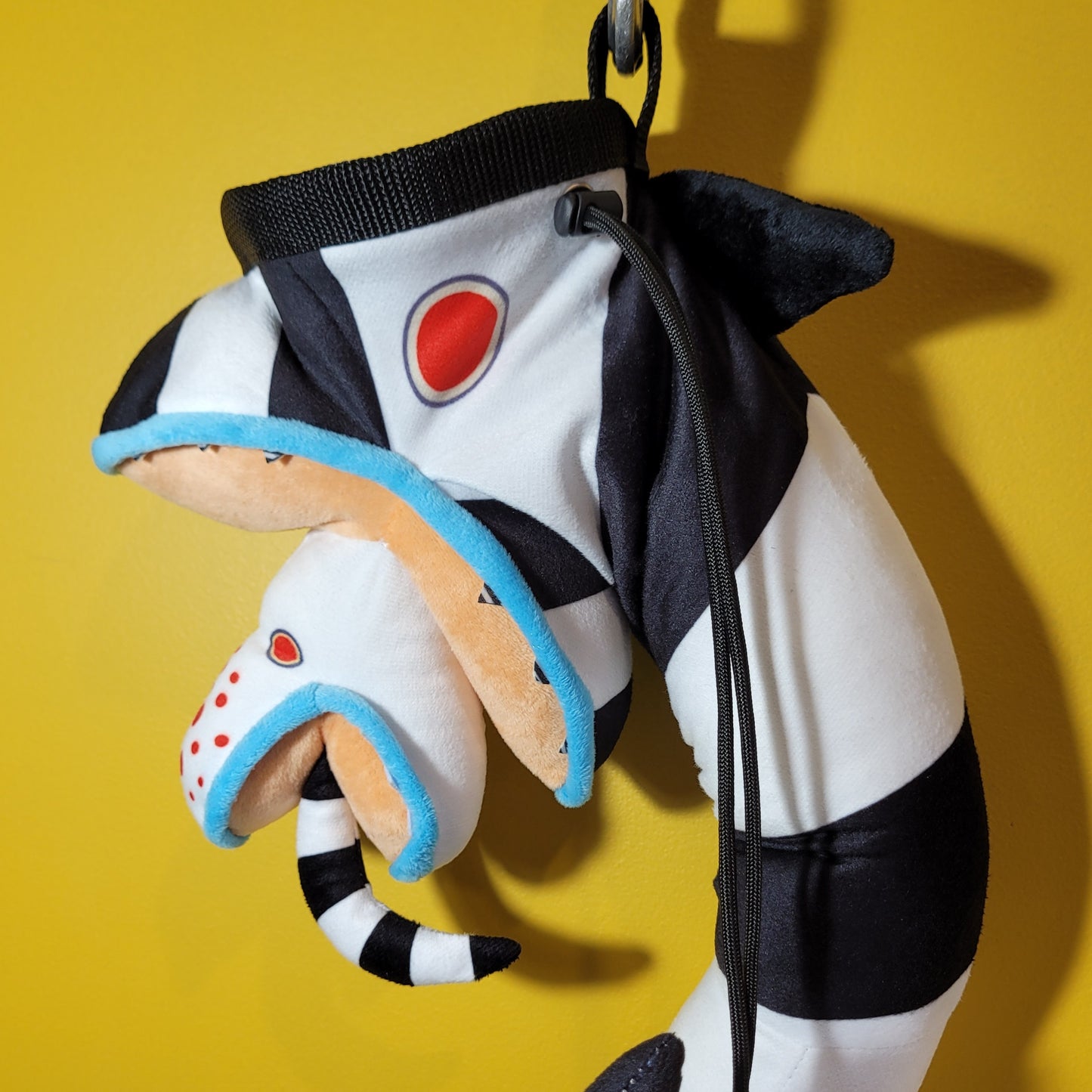 Sandworm Rock Climbing Chalk Bag