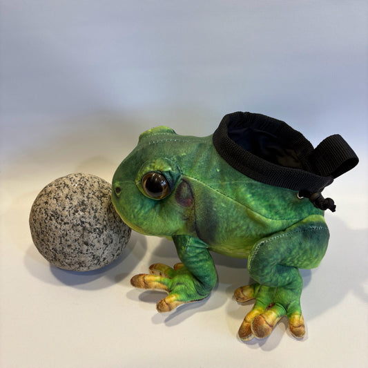Green Tree Frog Rock Climbing Chalk Bag