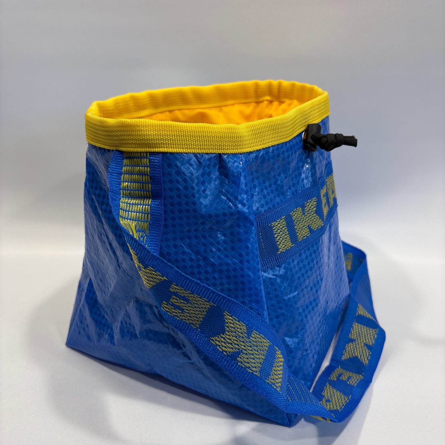 Bouldering Chalk Bucket - Recycled Ikea Bag